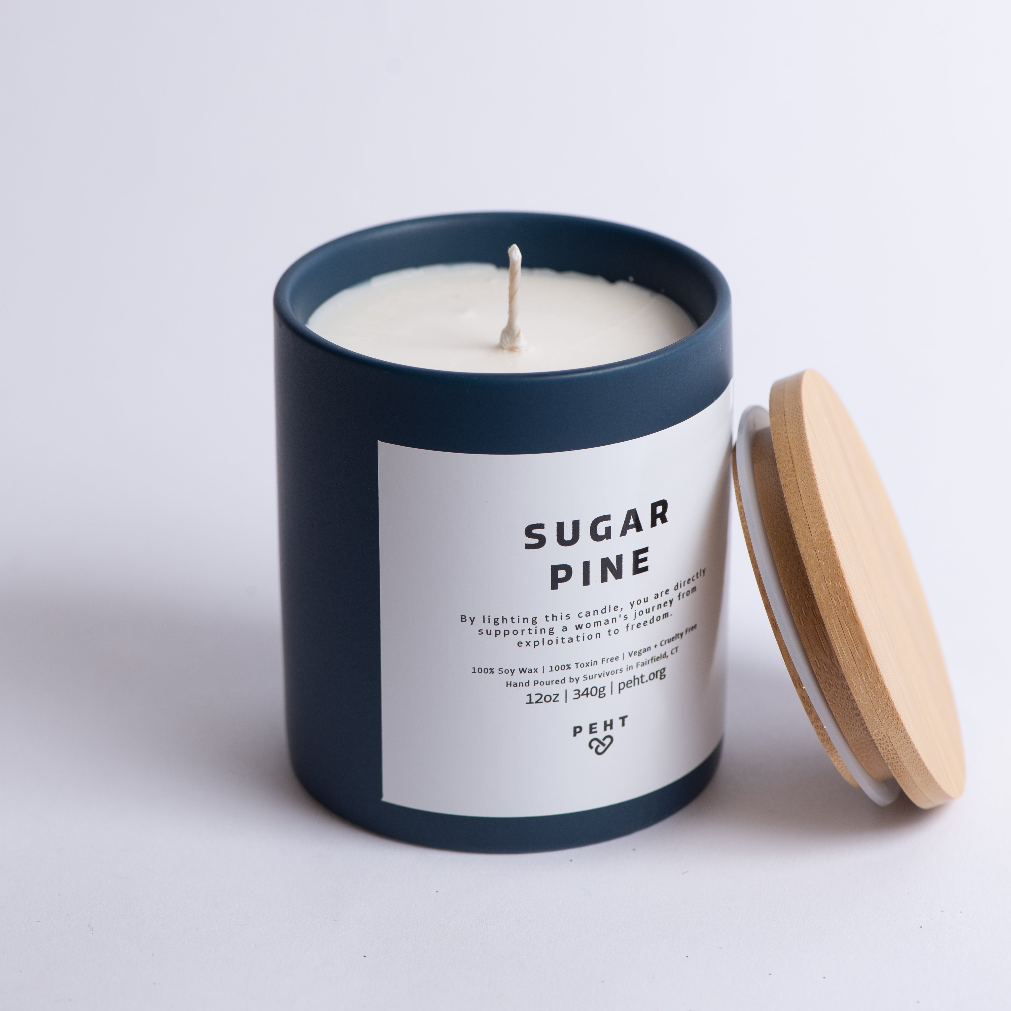 The Sugar Pine Candle