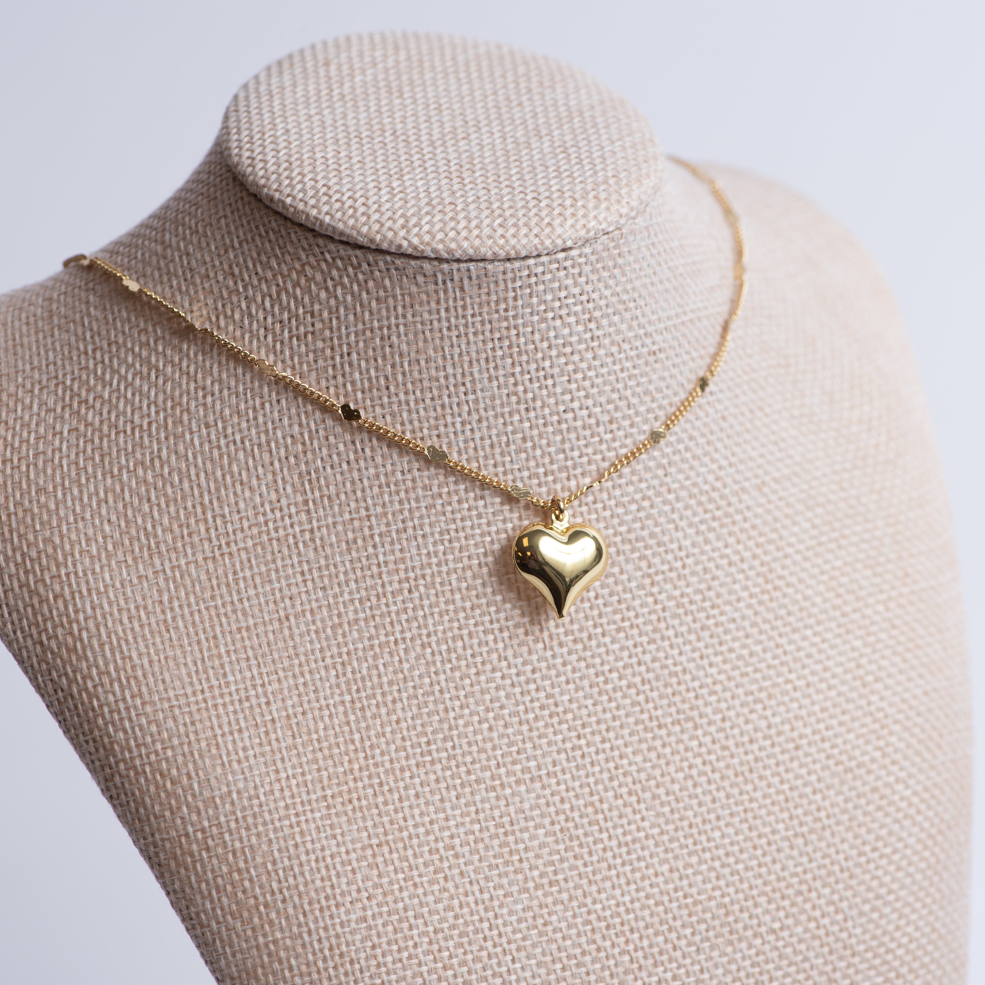 Heart Chain Necklace in 14k Gold