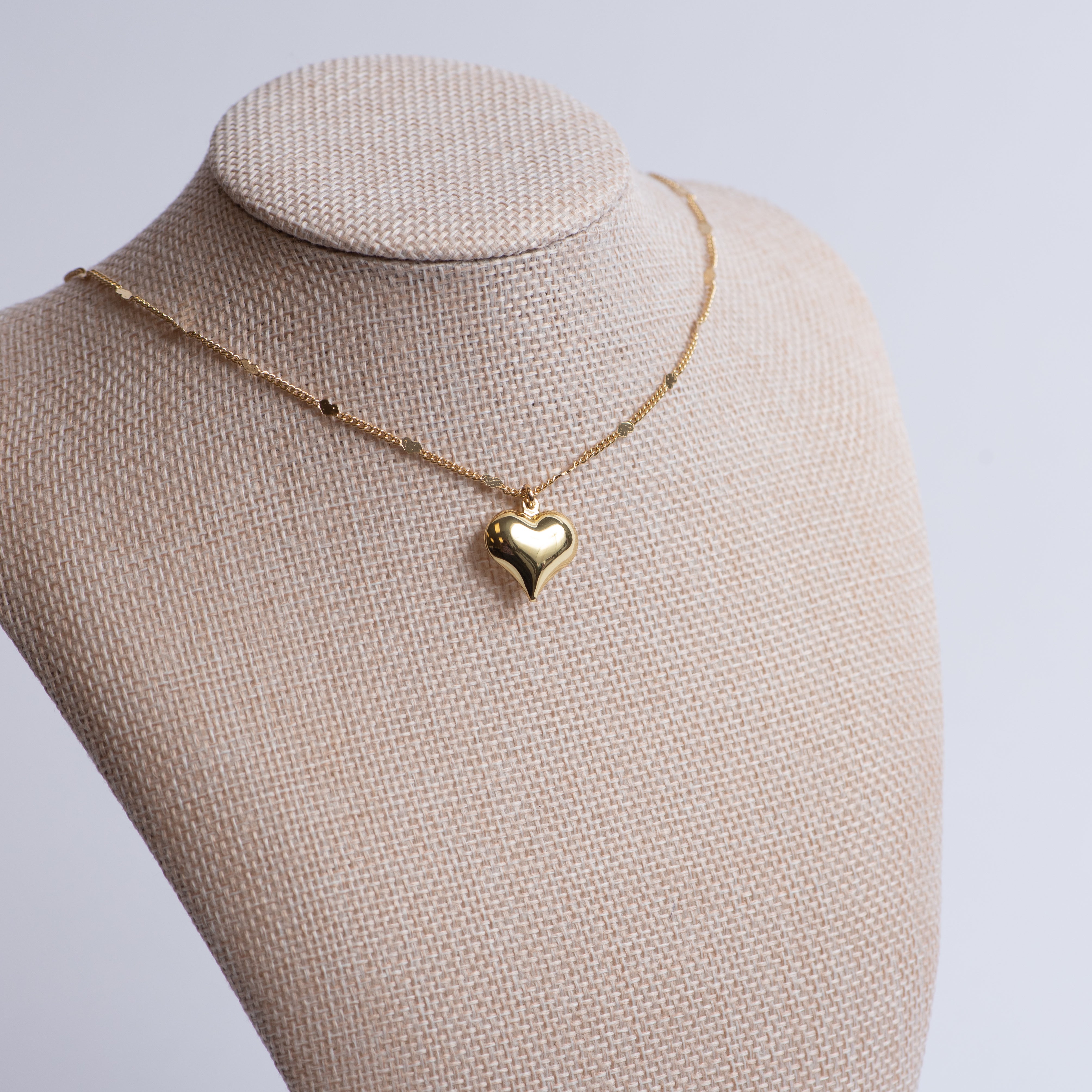 Heart Chain Necklace in 14k Gold