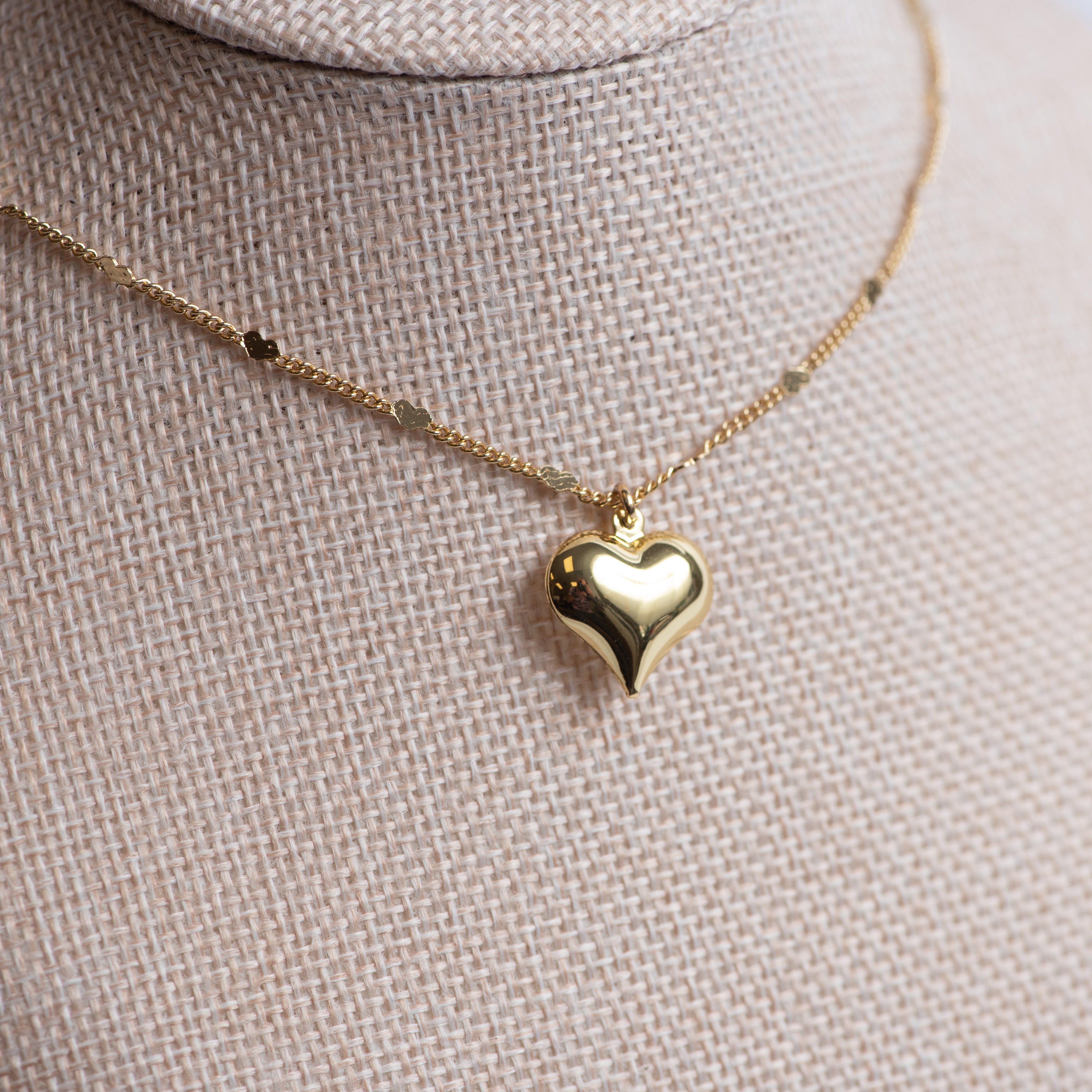 Heart Chain Necklace in 14k Gold